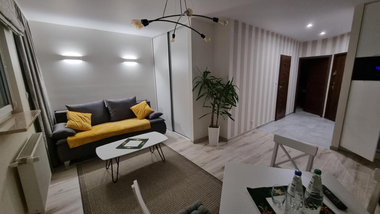Rynek 21 Apartment *